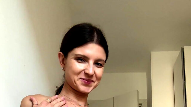 Solo, Lesbiennes, 18 Ans