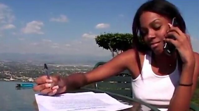 Store Bryster, Missionær