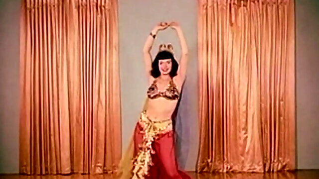 Женское Белье, Ретро