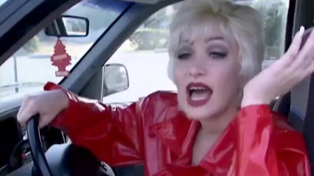 Latinas know how to share a cock properly ft. Raquel Lace  Brooke Ashley: Blowjob, Doggy  Cowgirl Porn