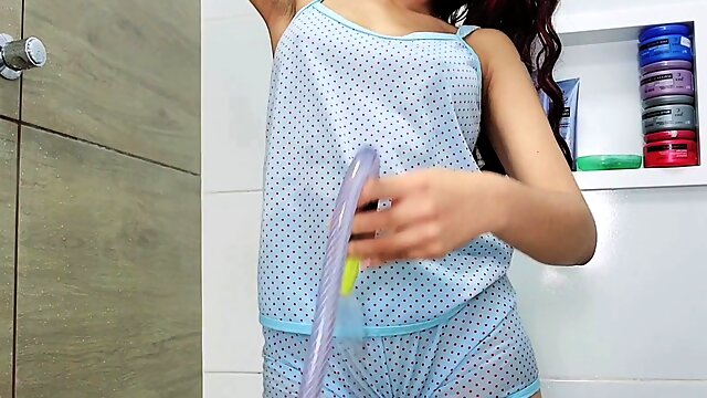 Tette Piccole, Amatoriale, In Solitaria