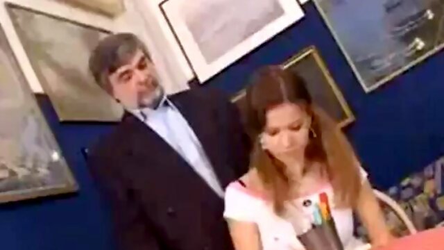 Padre se coge a la hija: Blowjob, Doggy  Missonary Porn