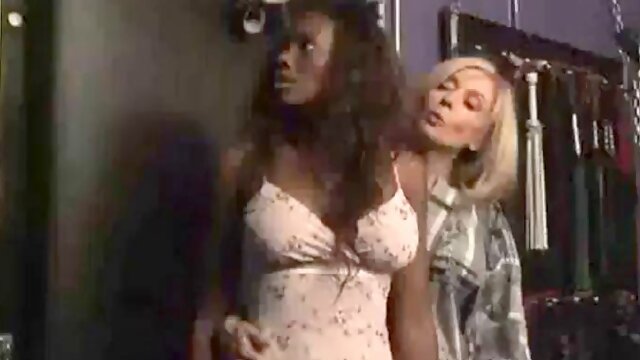 Nina Loves Nyomi ft. Nina Harthley: Stripchat  Lesbian Porn
