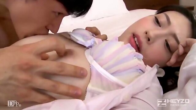 Στα Τέσσερα, Μεγαλες Πουτσες, Χυσιμο Εσωτερικά, Ερωτικο