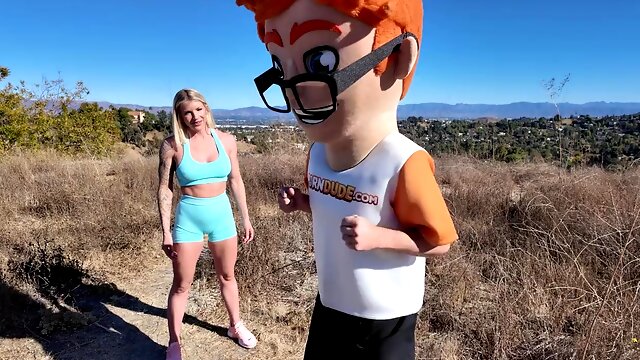 官能的, 淫乱熟女