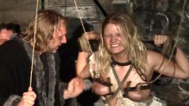 恋物癖, 性虐待, 肛门