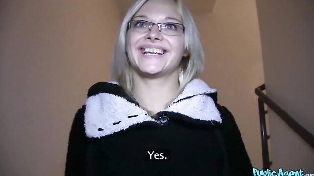 Gorgeous outdoor sex for money with a long-legged blonde Any More