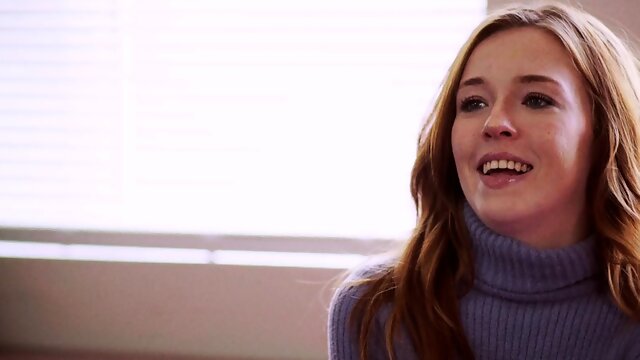 Beauty Amateur Redhead Teen make Perfect Blowjob