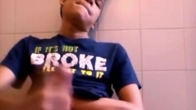 Twunk Recycles His Meat 2