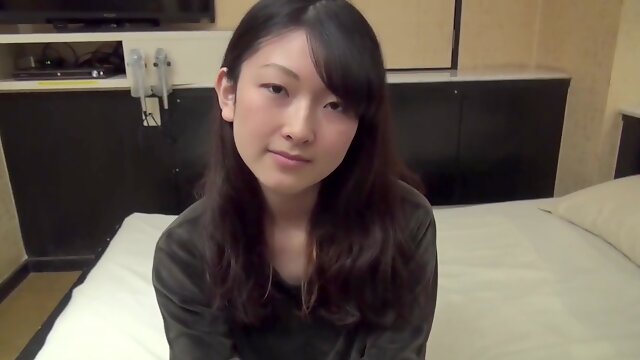 Στα Μούτρα, Γιαπωνεζα Χωρις Λογοκρισια, Γλυκουλες