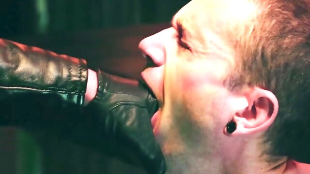 Colton Reece And Quin Quire - Submist To The Desires Of