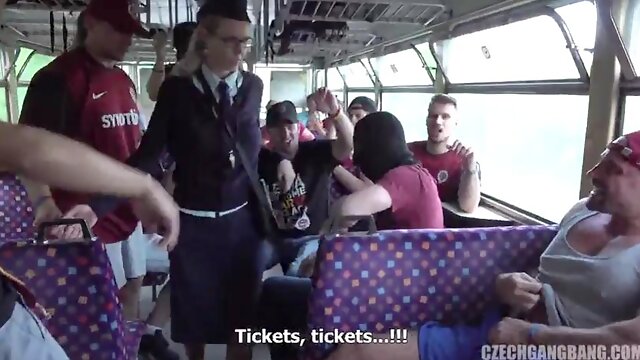 Bus, Gangbang