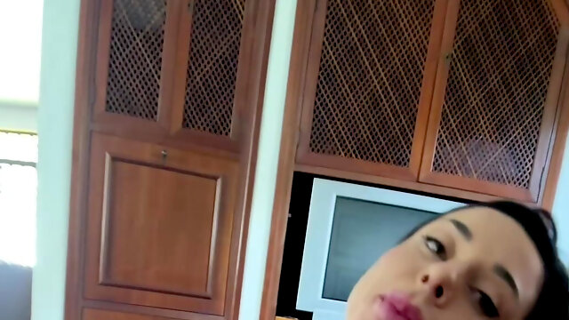 Big Booty Served Wet & Sloppy Blowjob - Prepared Deepthroat - pov