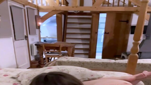 Amateur teen blowjob and cumshot from a guy