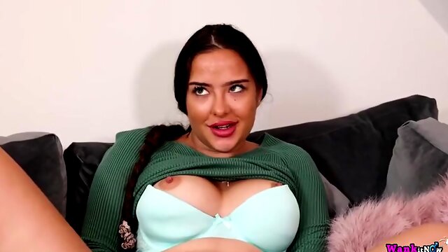 Roxilicious Horny Devil 2