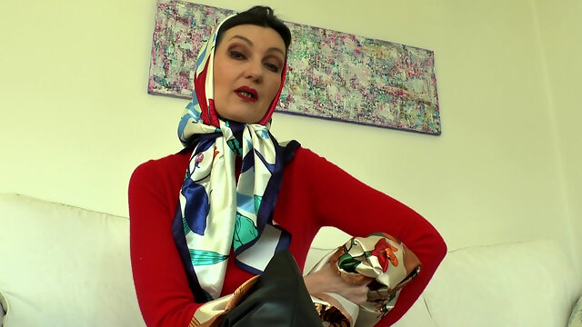 Cuero, Alemanas, Femdom