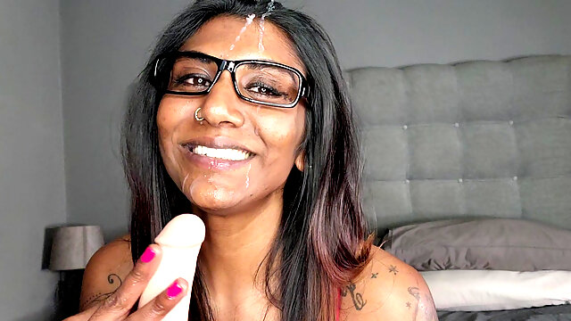 Dildo, In Solitaria, Africana