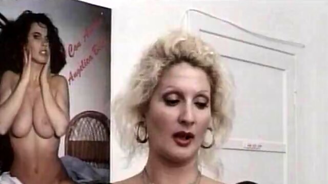 Duże Cycki, Francuski