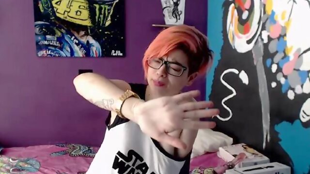 Μόνη, Ερασιτεχνικα