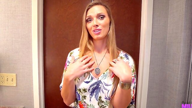 Stepmom Layna Landry gets her new trick on while riding