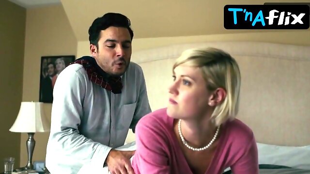 Lauren Lee Smith Bum, Baps Episode in How To Plan An Fuck-a-thon In A Puny Town