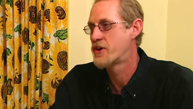 少女肛门, 肛门, 青少年