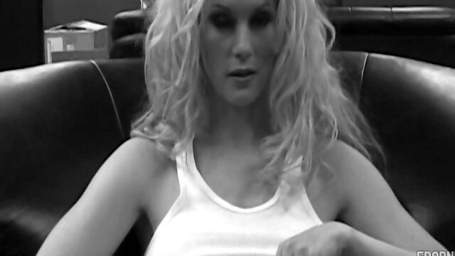 Μεγαλες Πουτσες, Φυσικός