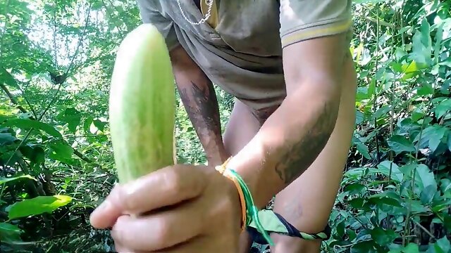 Im having jungle undersex