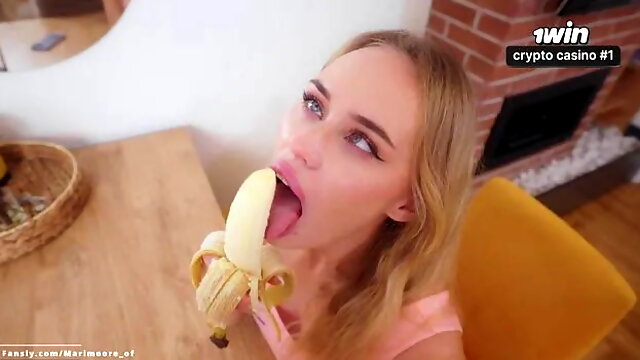 POV Blowjob and Cumshot in Empty House