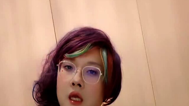 Femboy Shemale, Amateur