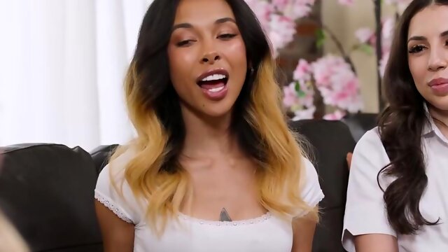 Grupo De Cuatro, Lesbianas