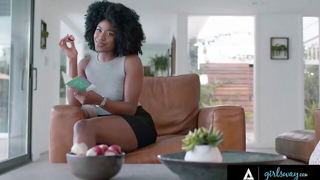 GIRLSWAY - Nicole Kitt Finds Romantic Gifts From Olive Glass Then Seeks Her For Intimate Oil Massage