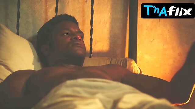 Erika Januza Funbags, Ass Sequence in Madam Beja