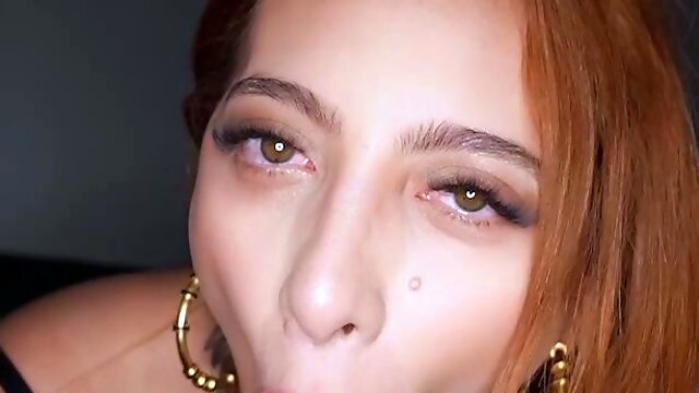 Curvy Babe Craves For Hardcore Pounding