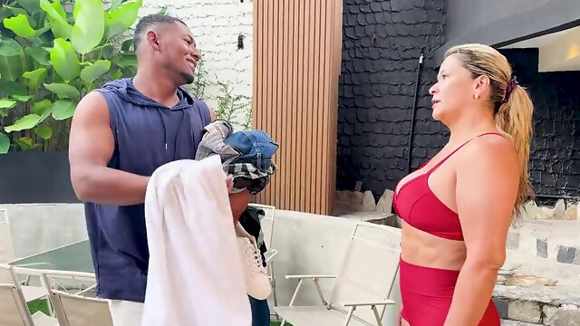 My stepmother discovers that I am disorganized and wants me to do what she says! Rioc69  Cata Sanchez