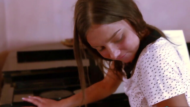 선생님, 18, 하이틴