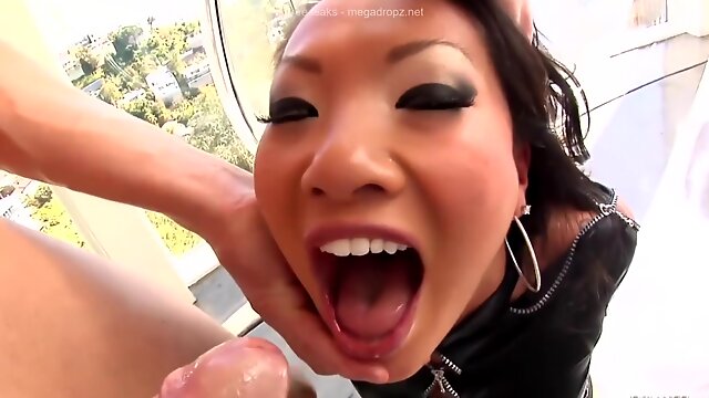Has Hardcore Sex With A Fan