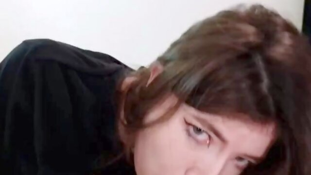 WebTolLve - Rock fan girl after concert fucked in her mouth