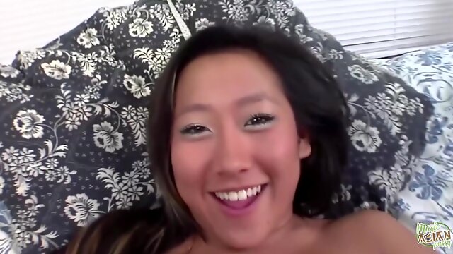 An Asian Lady Wearing Lingerie Likes To Have Sex With People Of Different Sizes In A Reverse Cowgirl Fashion