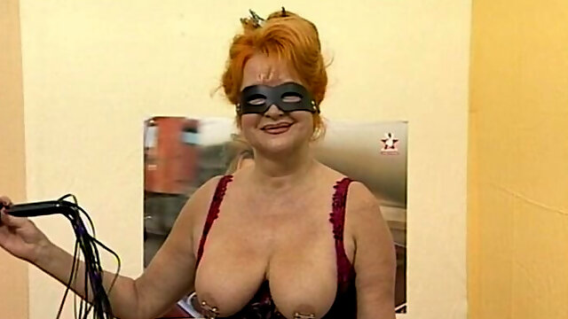 Solo, Bedstemor, Tysk, GILF