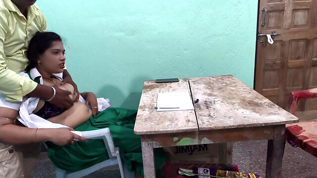 Insegnante, Indiano, Uniforme Scolastica