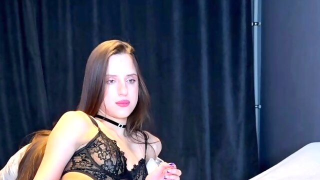 Kamerki Internetowe, Solo, Bielizna