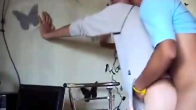 Amateur Without a condom: Twunks Penetrate Energetically on a Tabouret