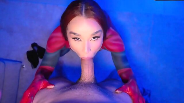 Spider Woman cosplays, plows and cums her fan in doggystyle