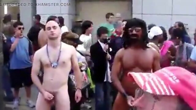 Public Masturbators: Outdoor Cub Activity