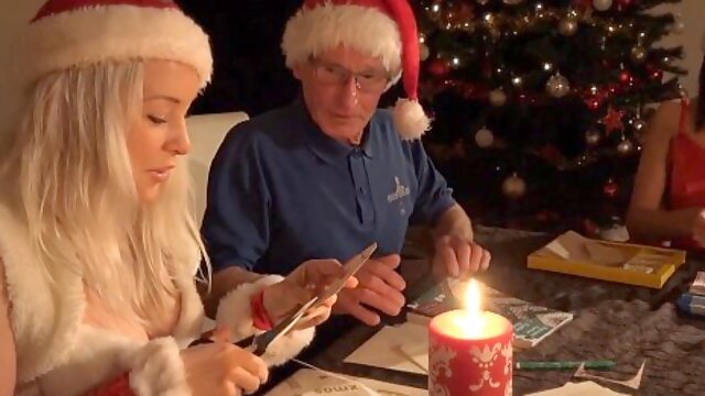 Santa Helper