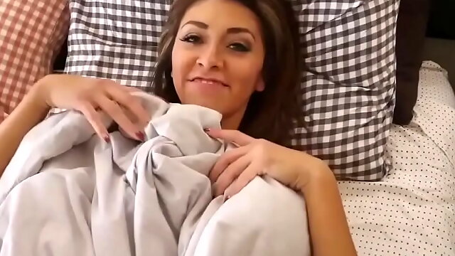 Latina Hot step Seduces Me and Coming to My Bed Naked - ster stepsis sex