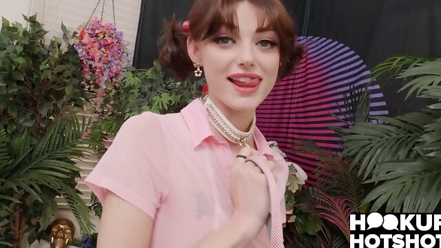 Sex-Crazed Cutie Pie Shrooms Q Hooks Up With Bryan Gozzling!