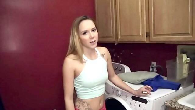 Hollie Mack gets kinky with her stepbrother