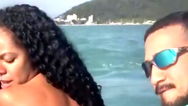 Δημόσιο, Διαφυλετικα